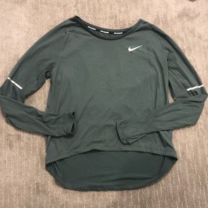 Long sleeve workout top